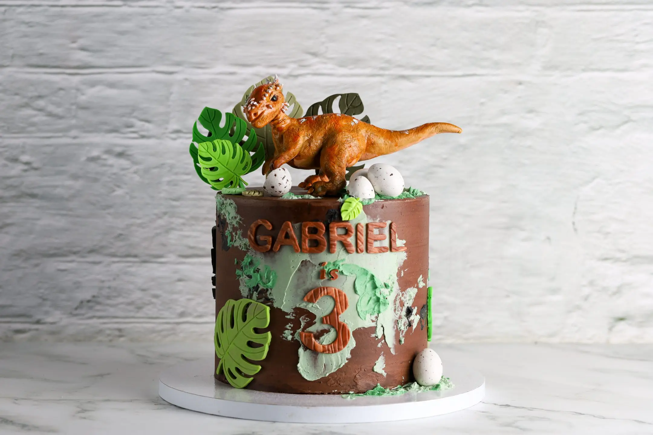 Sucre Lettering Birthday Cakes Toronto | Custom & Milestone Cakes | Sucré